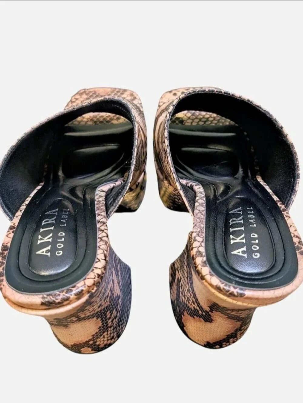 NIB AZALEA WANG FIKILE BLACKSNAKE PLATFORM MULES Size 8